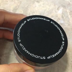 ❤️ 3x$20 ❤️ Studio makeup luminous loose blush